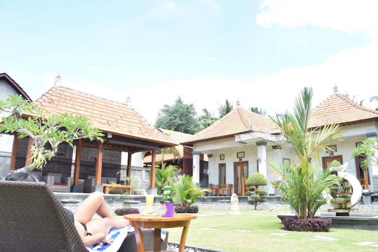The Kanha Palace Batununggul Esterno foto