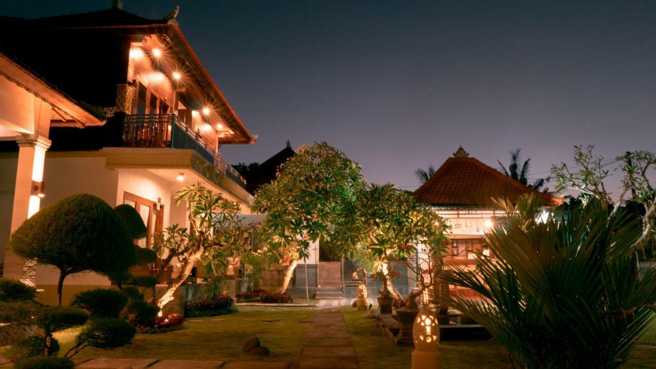 The Kanha Palace Batununggul Esterno foto